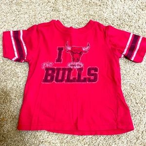 Vintage Graphic Tee for kids NBA Chicago Bulls